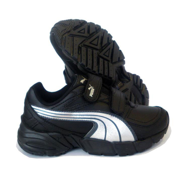 185650 06 Puma Axis Trainer V Kids