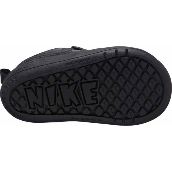 AR4162-001 Nike Pico 5 (Black/Black)