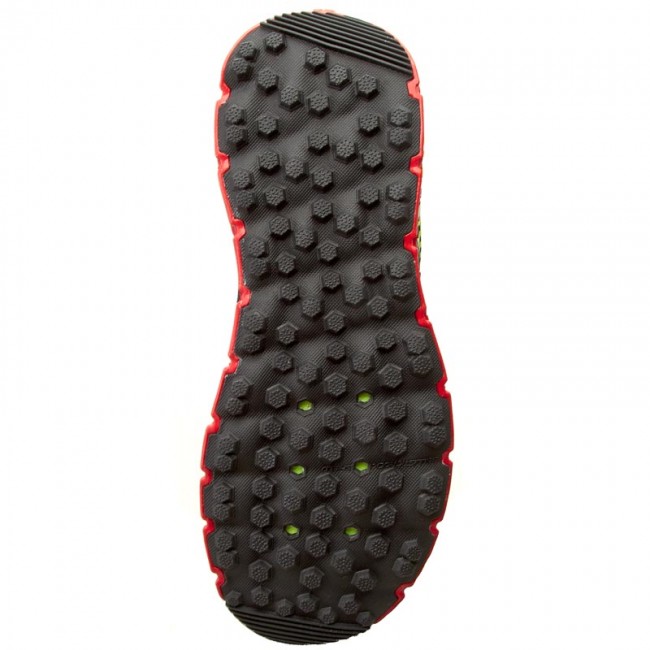 110239 1D 070  Brooks Pure Grit 5 (Black/Nightlife/High Risk Red)