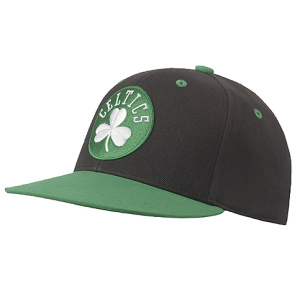 F77540 Adidas NBA Fitted Celt (black/kelsld/blacou)