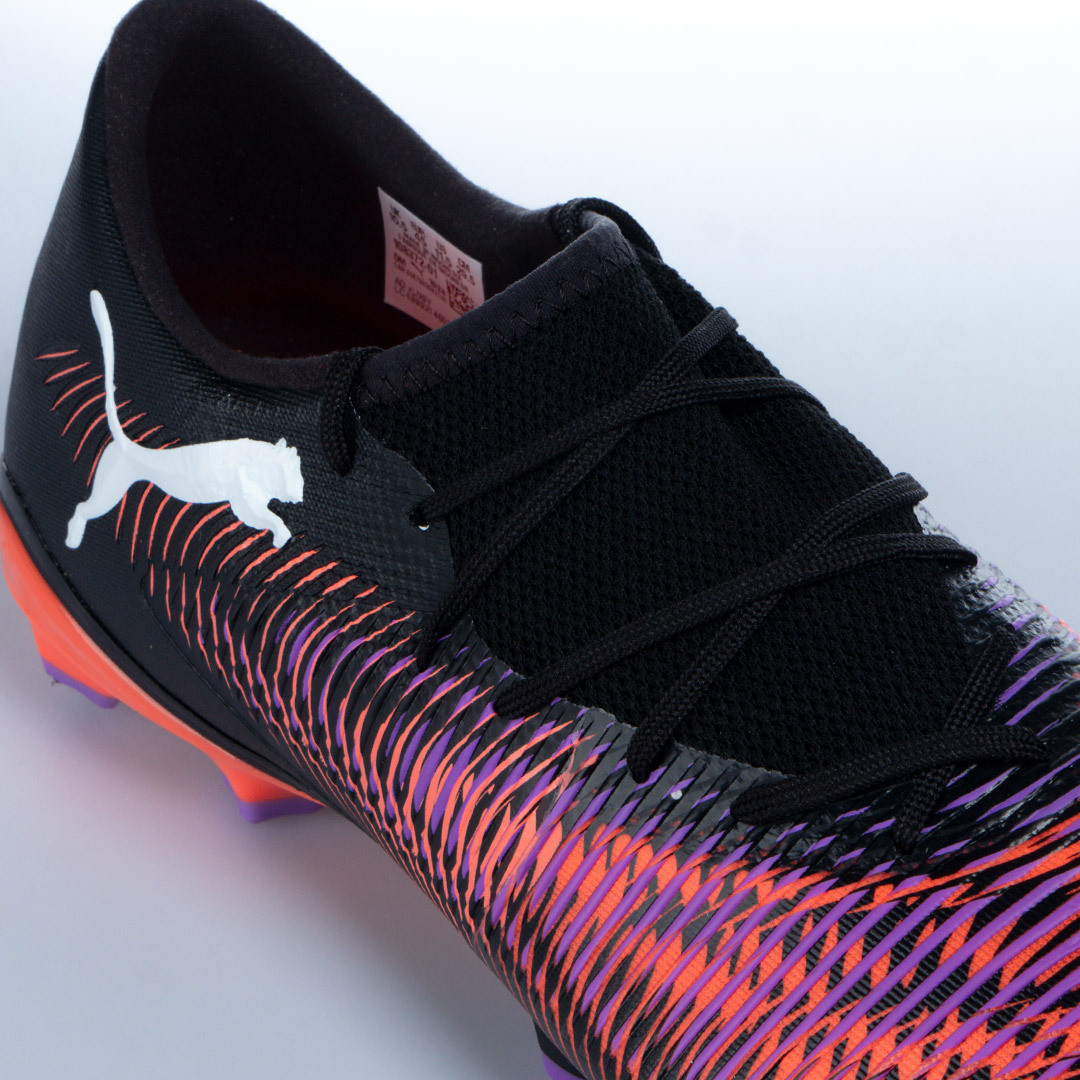 Puma Future 8 Match Low F Black/White/Glowing Red 108372 01