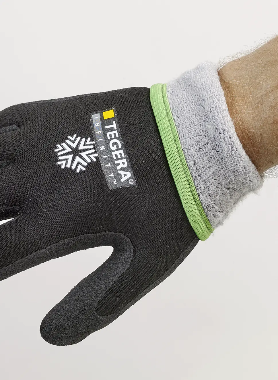 Tegera 8810R INFINITY Super soft winter glove, palm dipped Tegera 8810R INFINITY Super soft winter glove, palm dipped