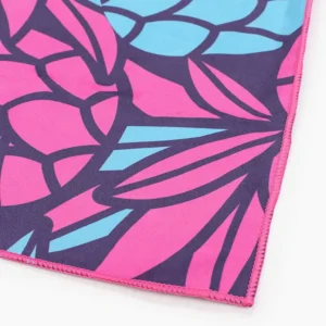 Mad Wave Microfiber Πετσέτα κολύμβησης Μικροϊνών M076108211W 80X140cm
